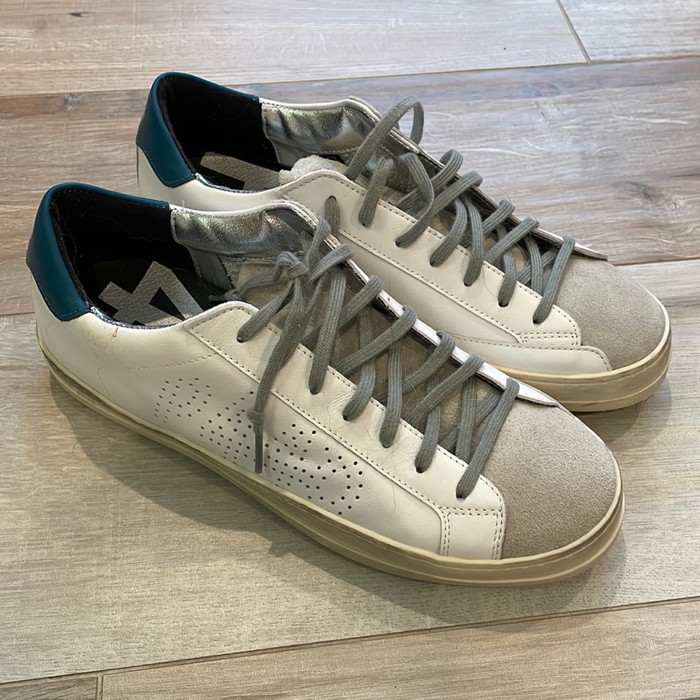 White p448 sneakers